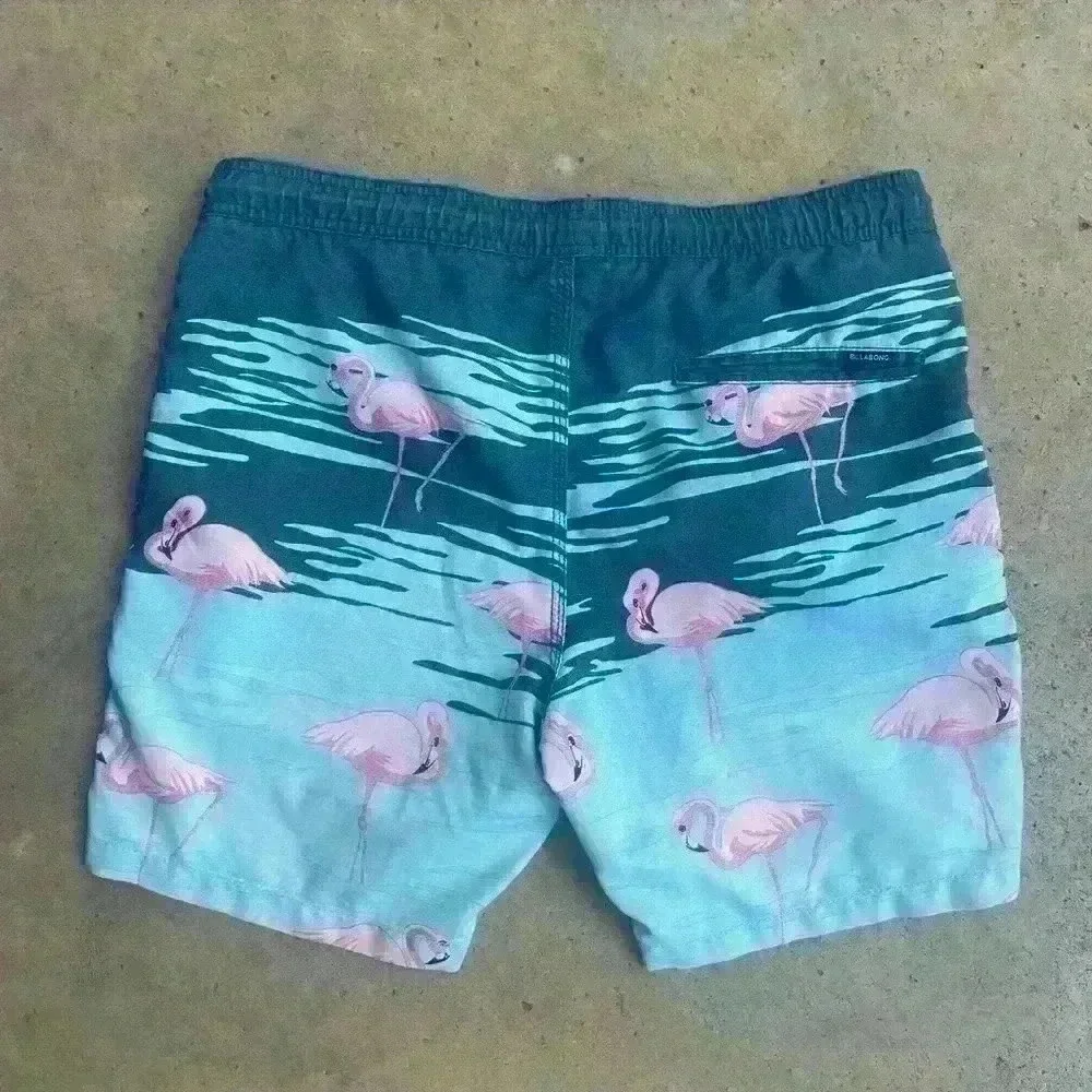 BILLABONG Laybacks Swim Trunks Pink Flamingo Tropical Motif Sz Small